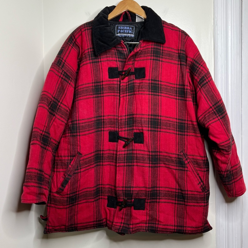 VTG Sierra Pacific Red Black Plaid Flannel Coat Oversized Large Quilted